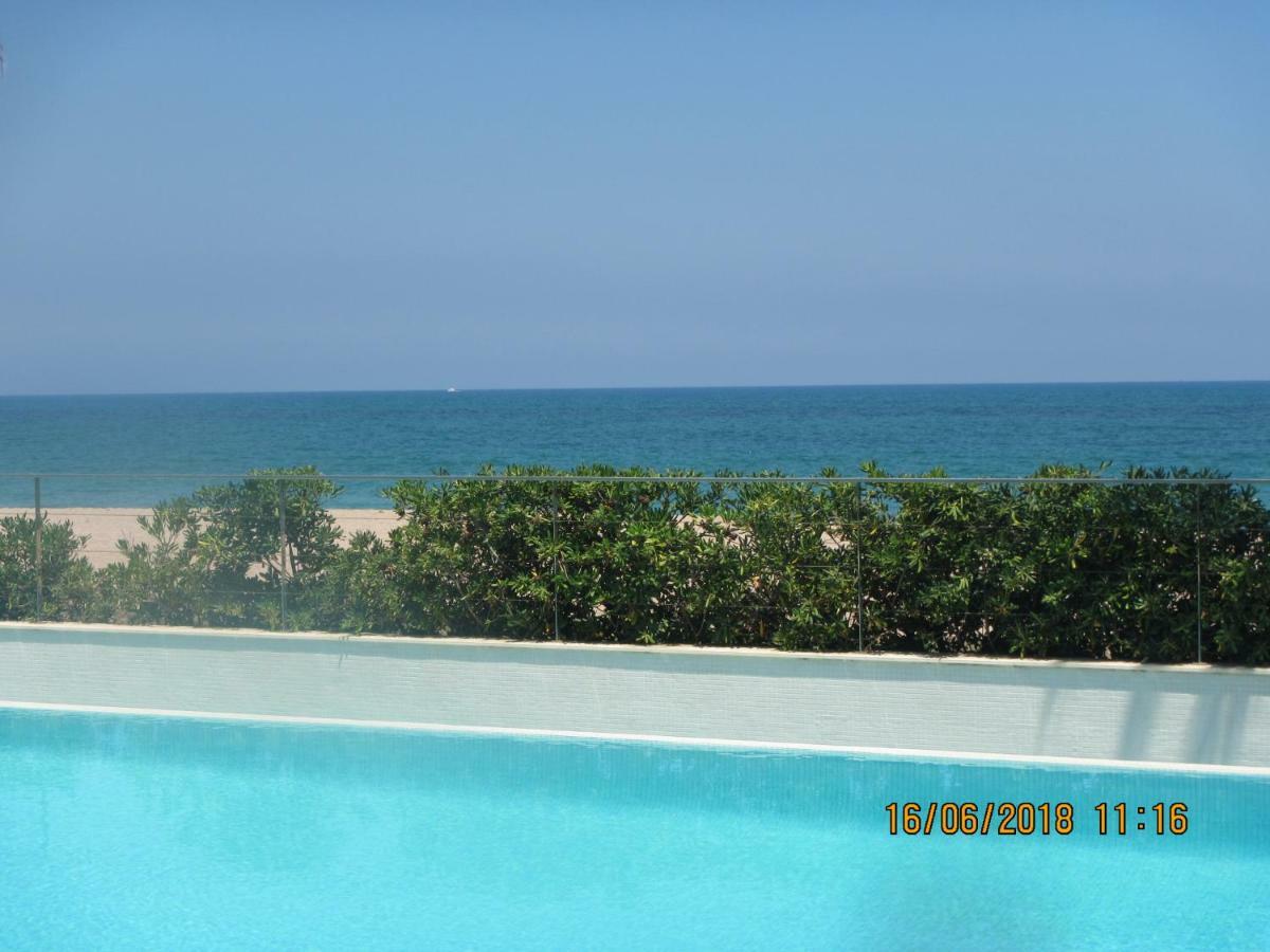 Marenia, Duplex En Primera Linea De Playa Appartement