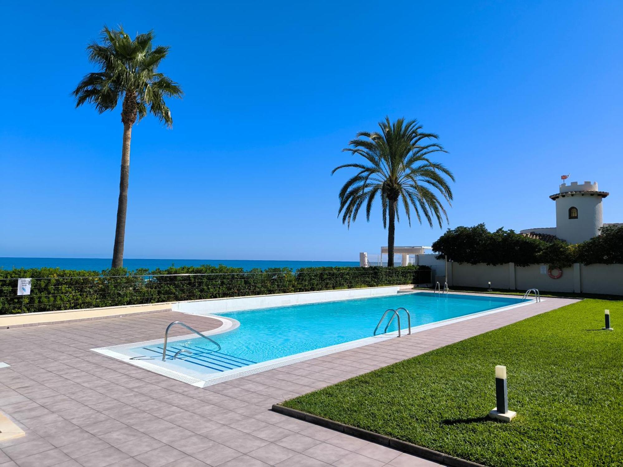 Marenia, Duplex En Primera Linea De Playa Dénia